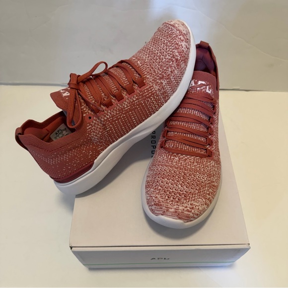 APL Shoes - APL Women's Techloom Breeze Cedar/Bleached Pink/Ombre Size 8.5